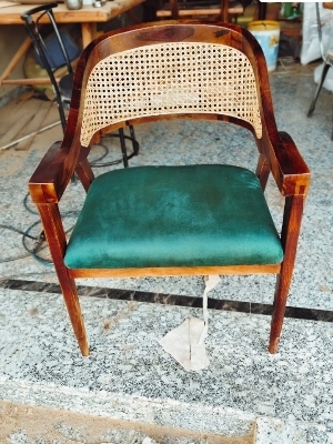 Ratan Chair - Application: Good Finishing