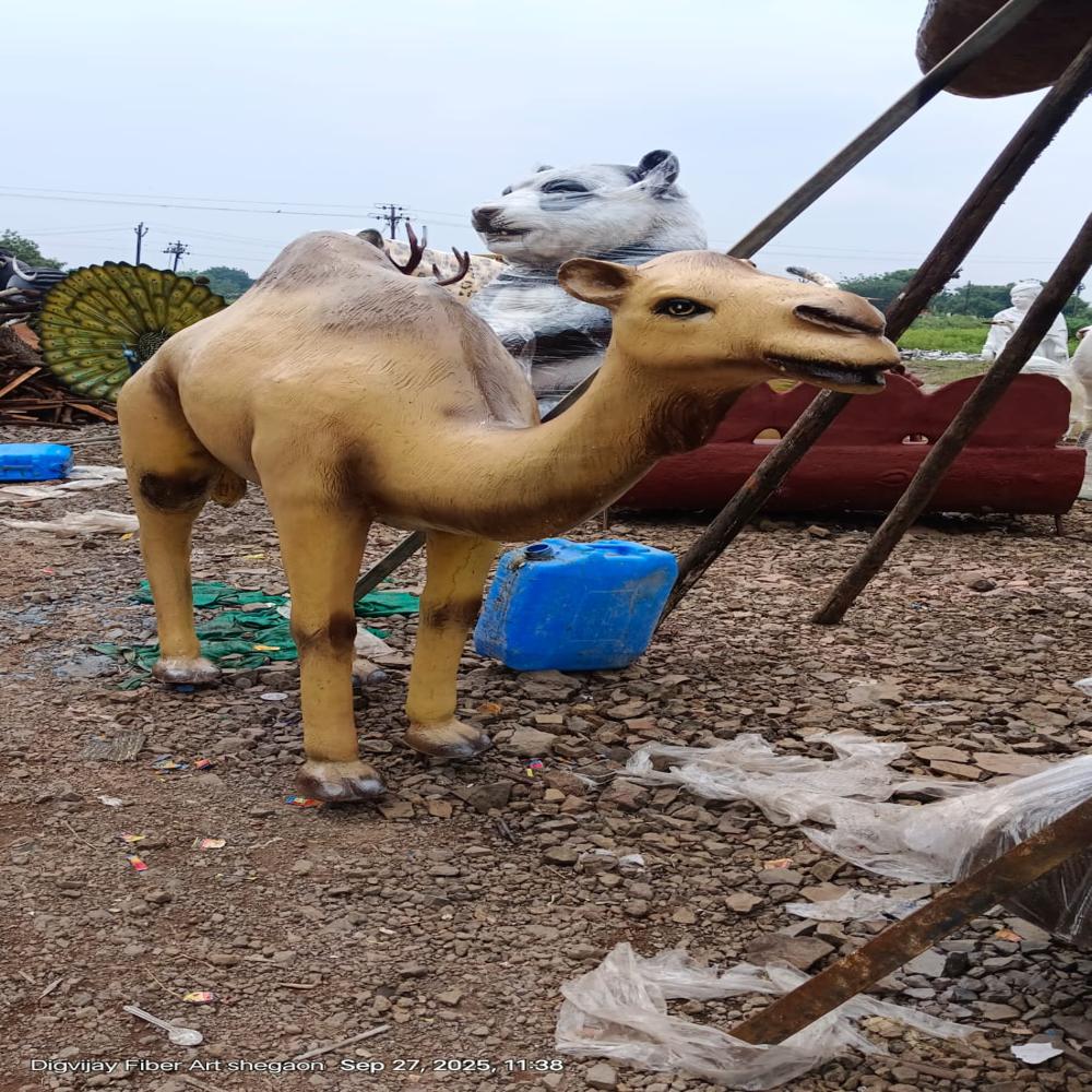 Fiber Camel Statue - Color: Natural