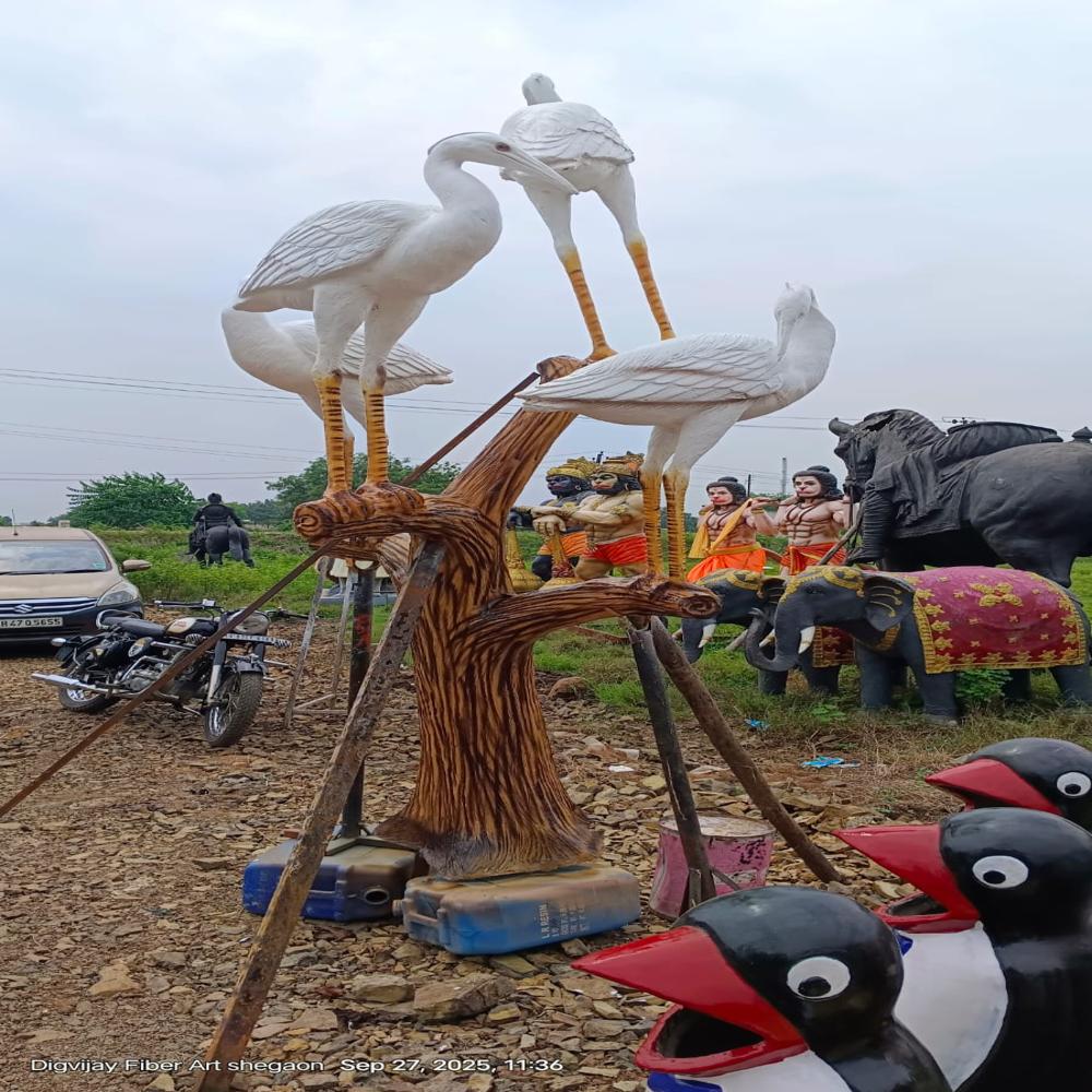 Fiber Flamingo Tree Statue