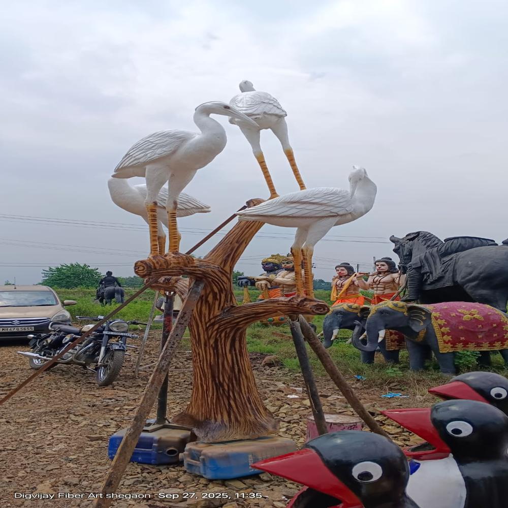 Fiber Flamingo Tree Statue