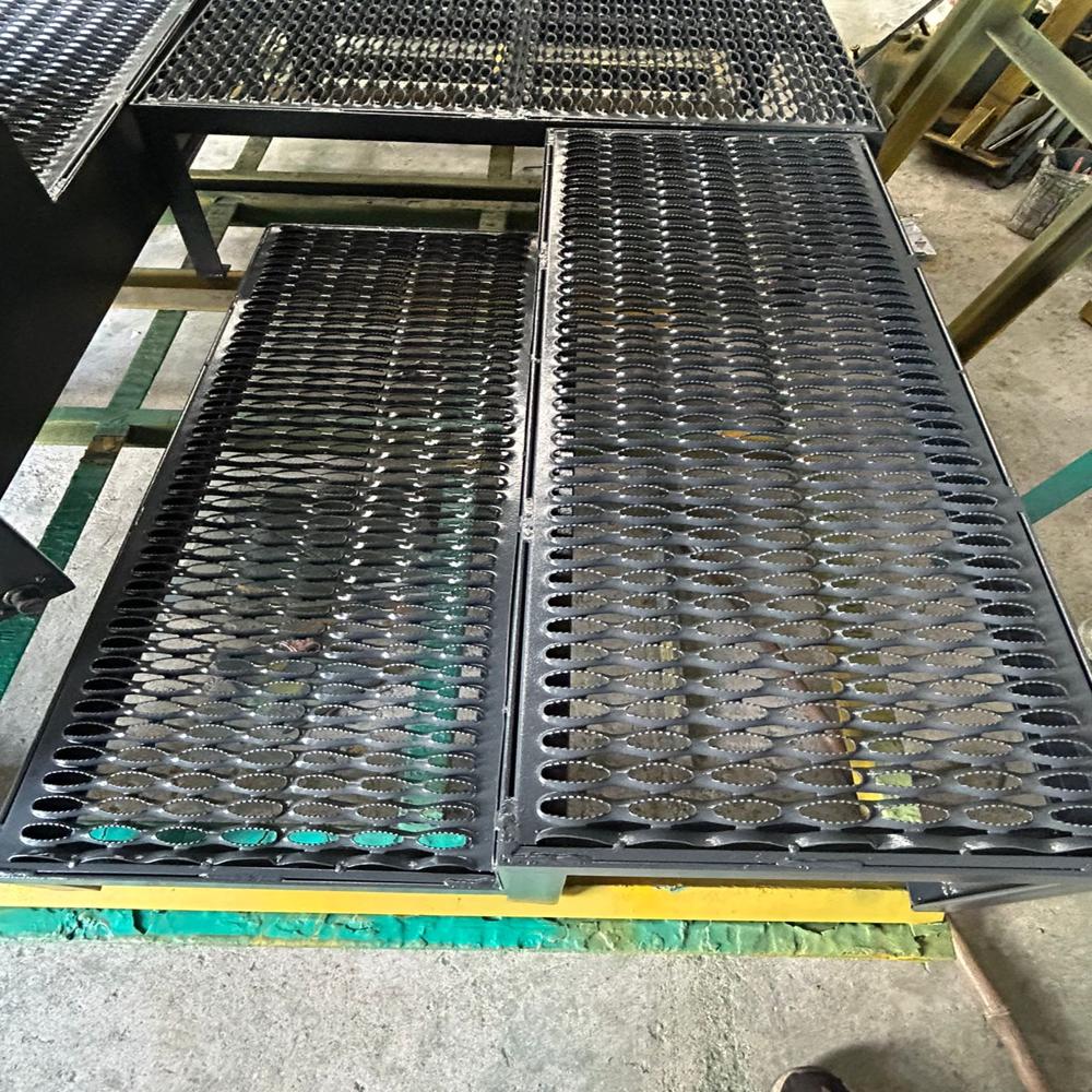 Platform for walkway