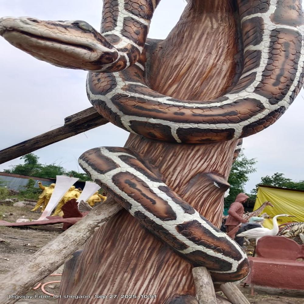 Fiber Anaconda Statue - Color: Natural