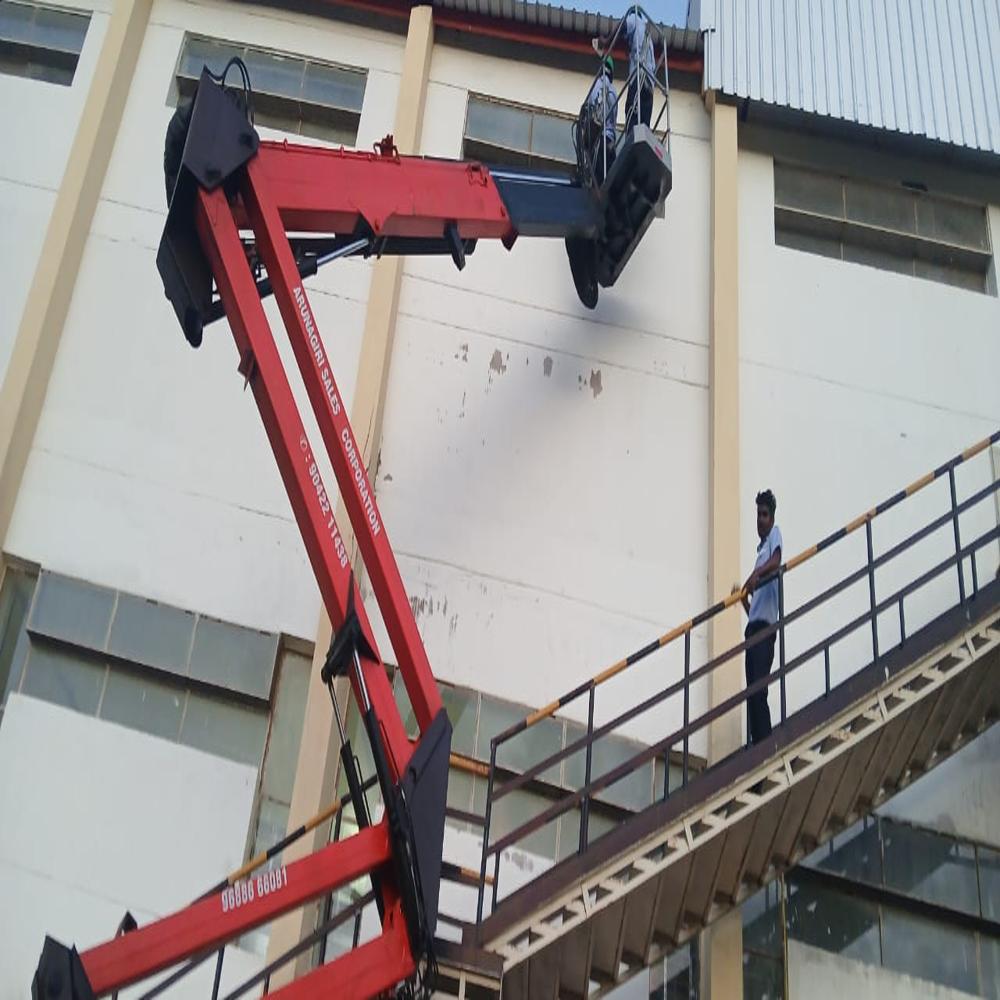 TRUCK MOUNTED BOOM LIFT 53FT