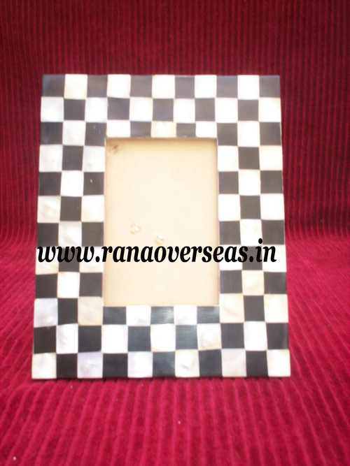 Pink Sea Shells Pasted Wooden Photo Frame