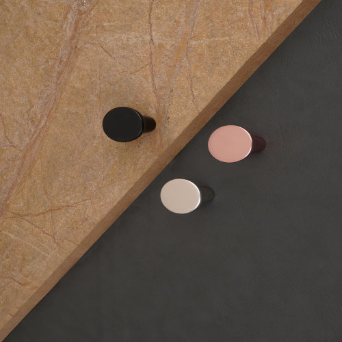 Door Knob - Color: Satin