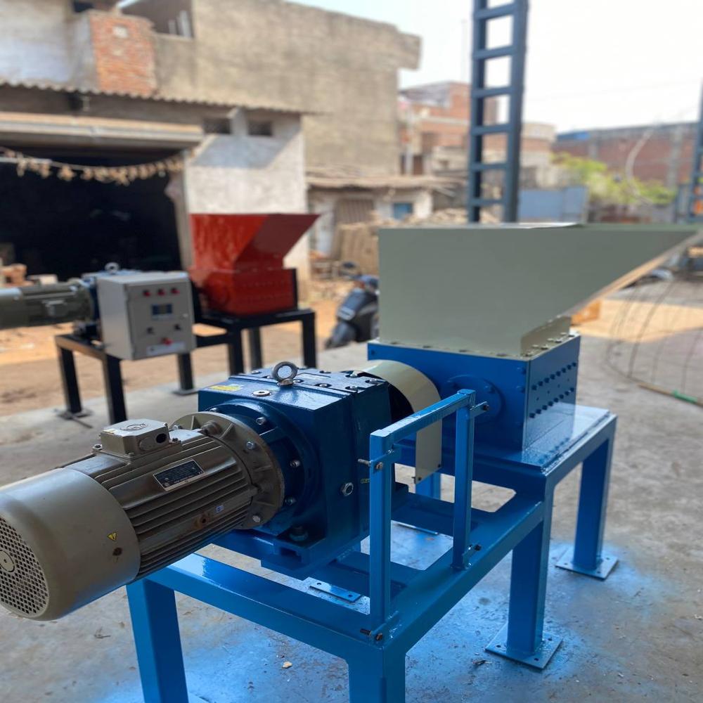 MS Bio Madical Waste Shredding Machine