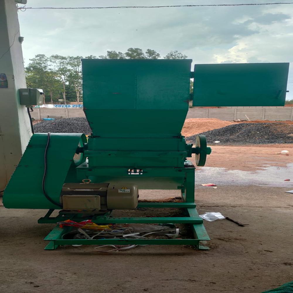 Granules Shredder Machine - Automatic Grade: Automatic