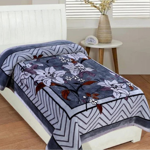 Cloudy Blanket - Color: Multicolor
