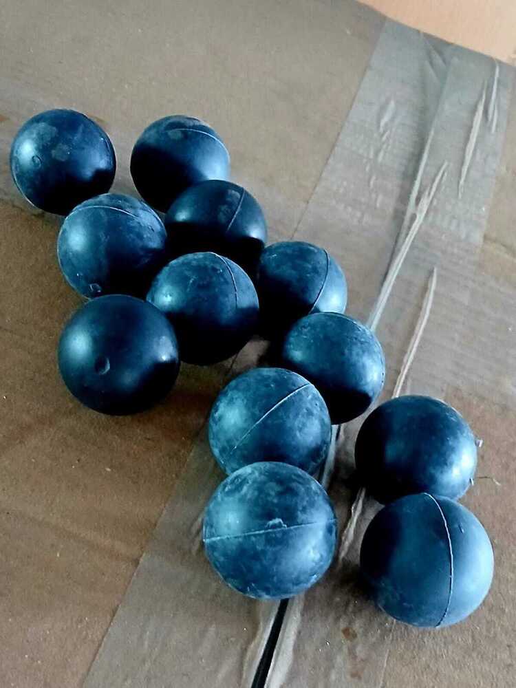 Nitrile Rubber Ball - Color: Black