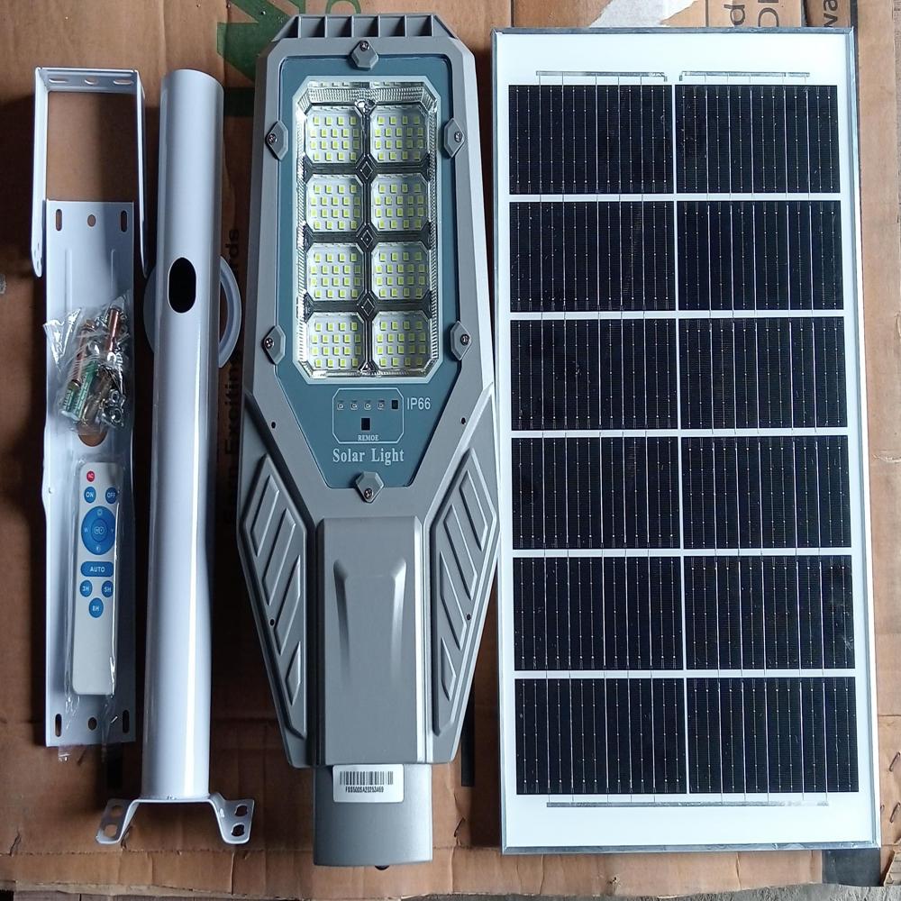 Solar HAWK 500W Semi-Integrated Street Light