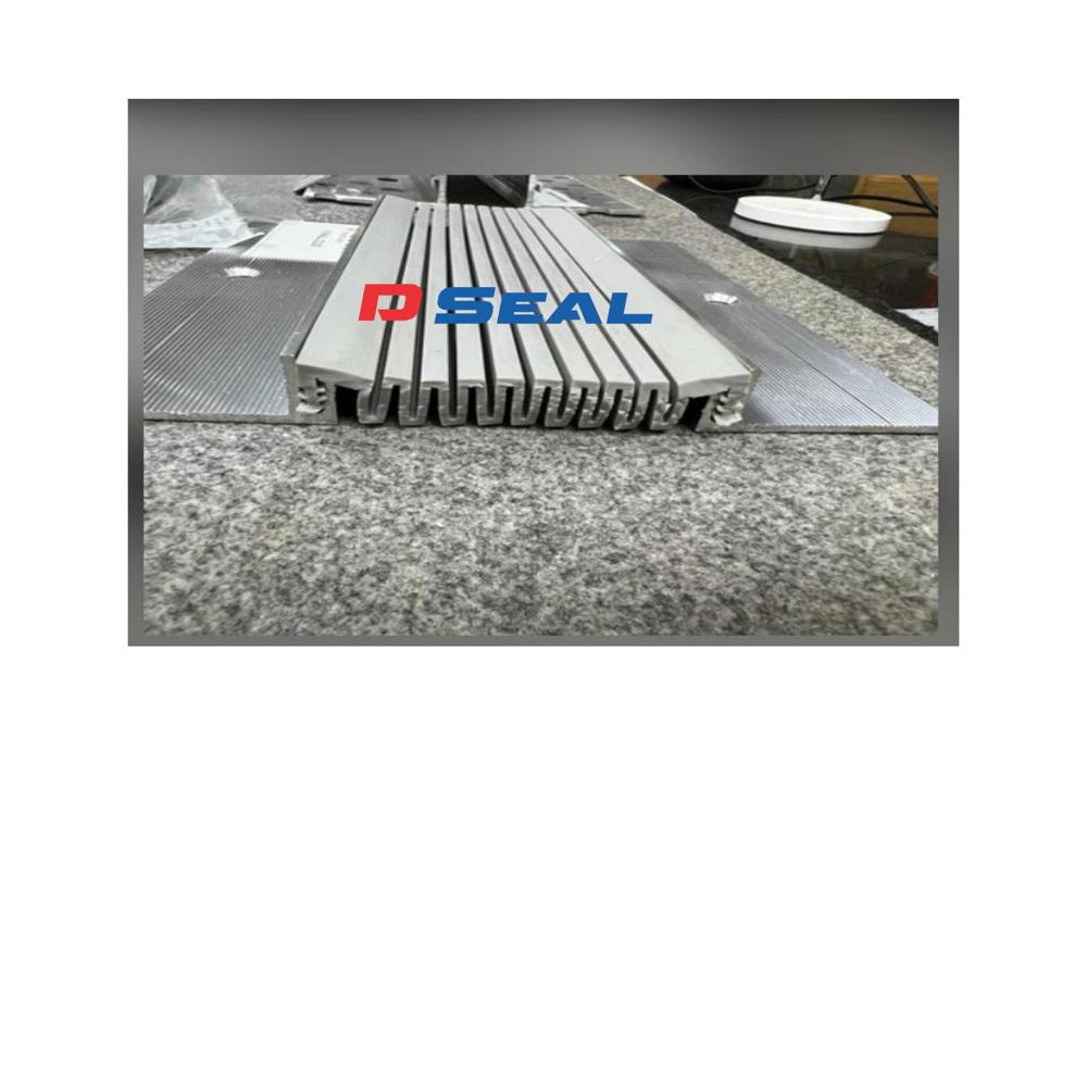 Horizontal Expansion Joint - Color: Silver