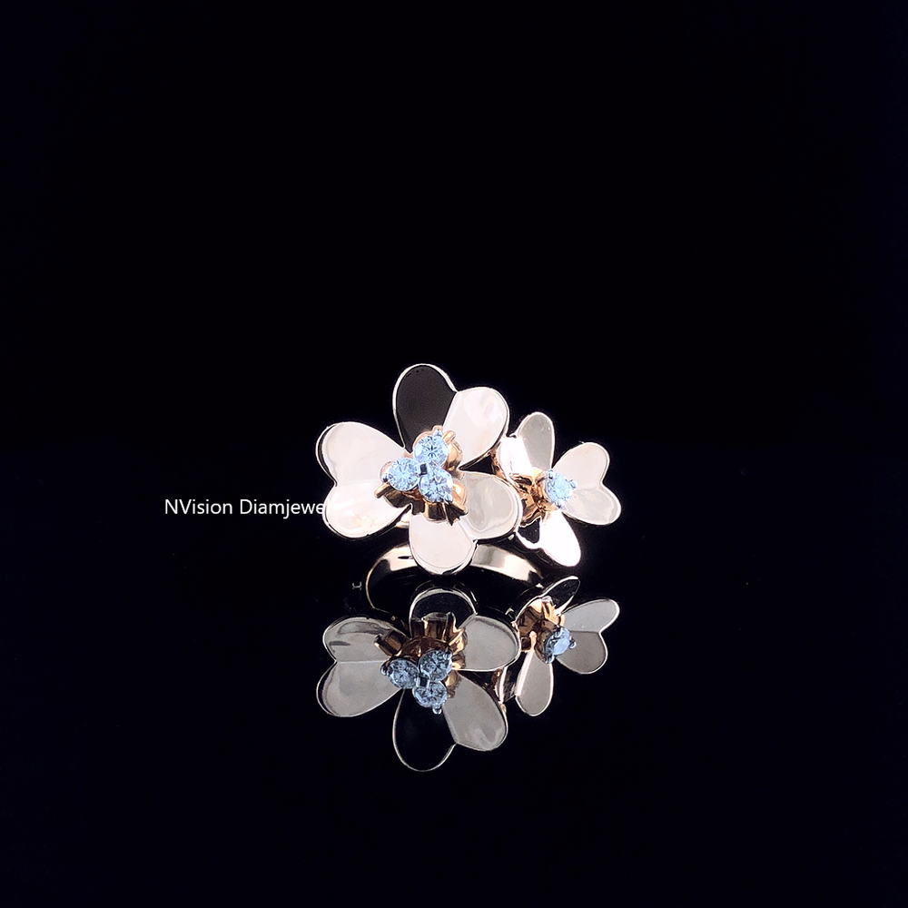 Inflorescence Glow Labgrown Diamond Flower Ring - Diamond Carat Weight: 0.06 Carat