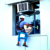 Maintenance And Window Cleaning Kit - Features: Durable