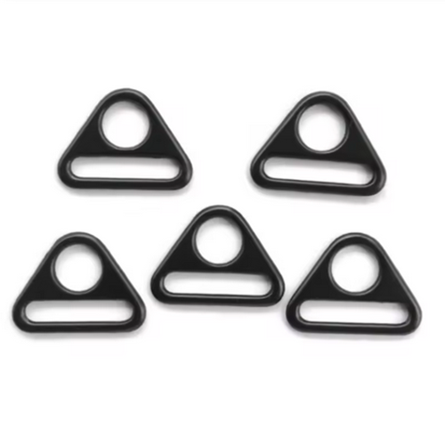 Hardware accessories for luggage and handbags, including zinc alloy round hole adjustment buckles, triangular webbing buckles, and chain link plates suitable for women's handbag components.