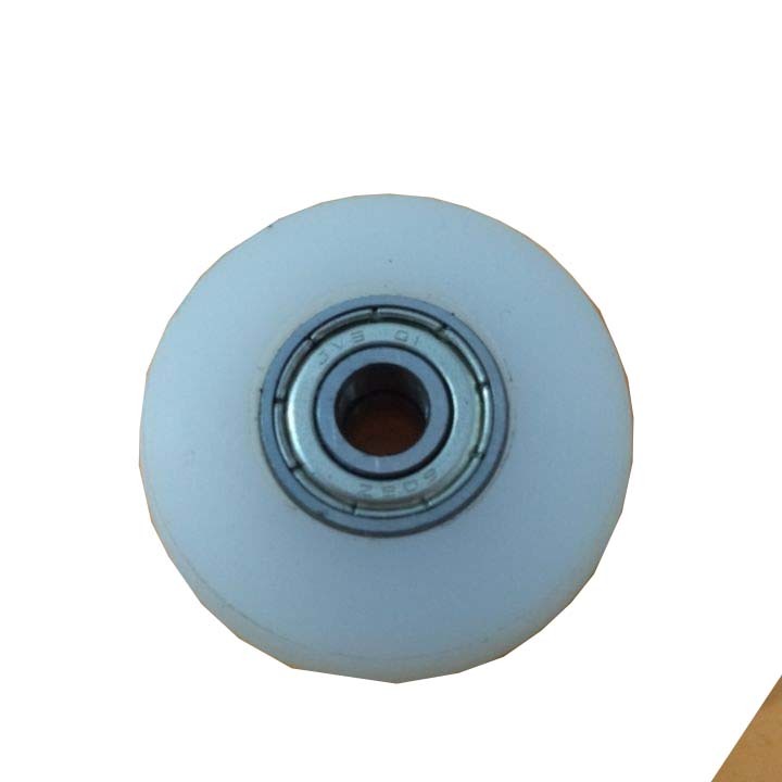 Runner Nylon With Bearing - Color: White