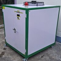 5 Tr Air Cool Chiller - Color: White