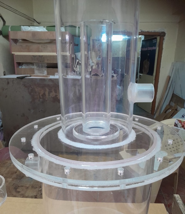 Acyrlic Box - Color: Transparent