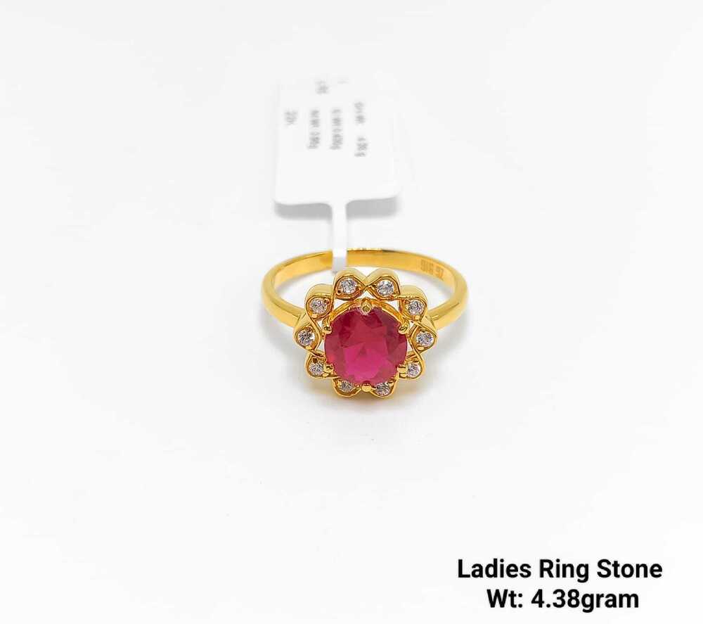 92% Gold Ladies Ring Stone