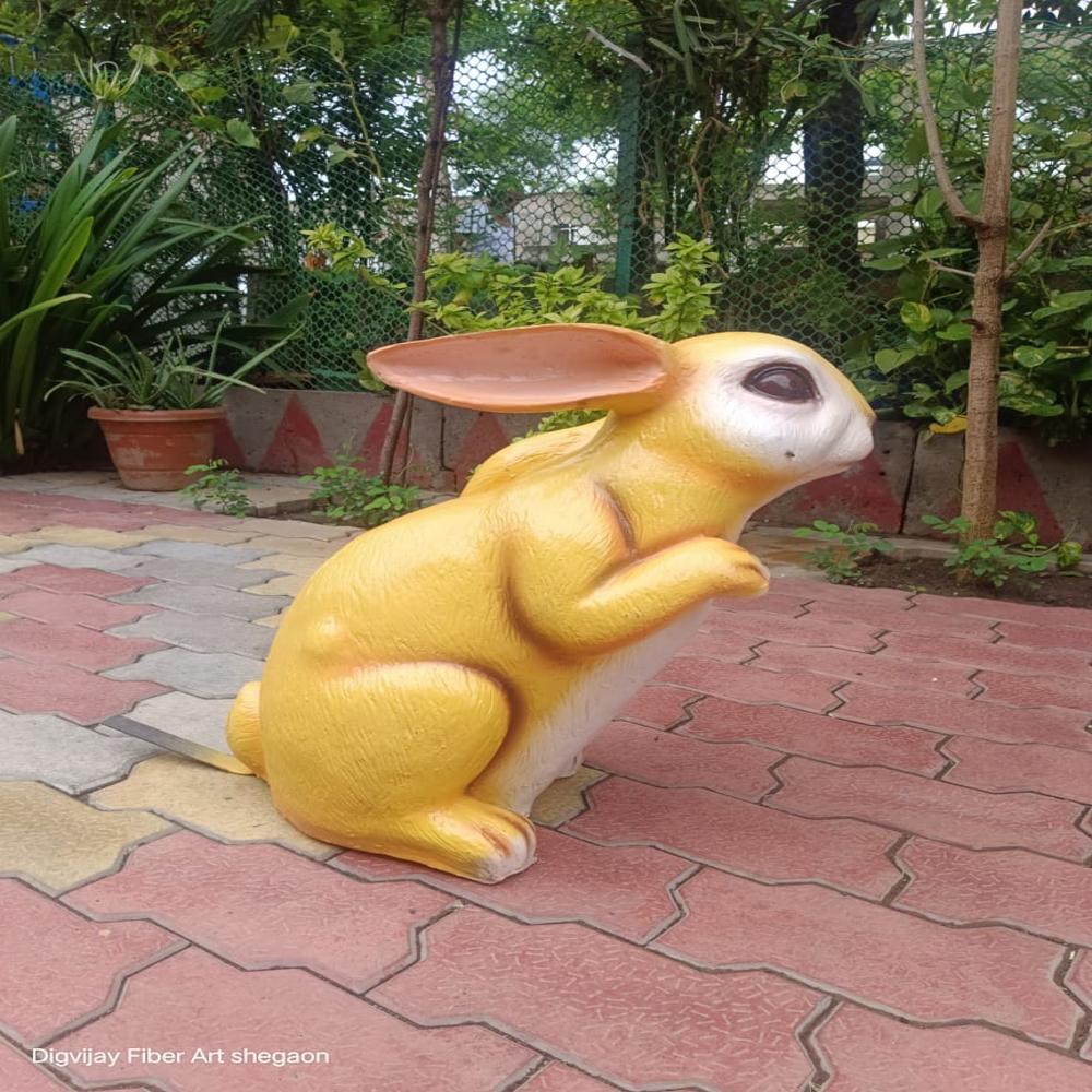 Fiber Rabbit Statue - Color: White