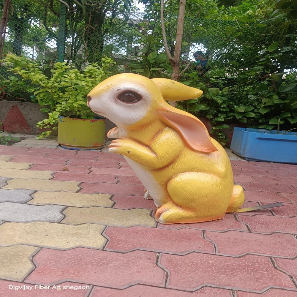 Fiber Rabbit Statue - Color: White