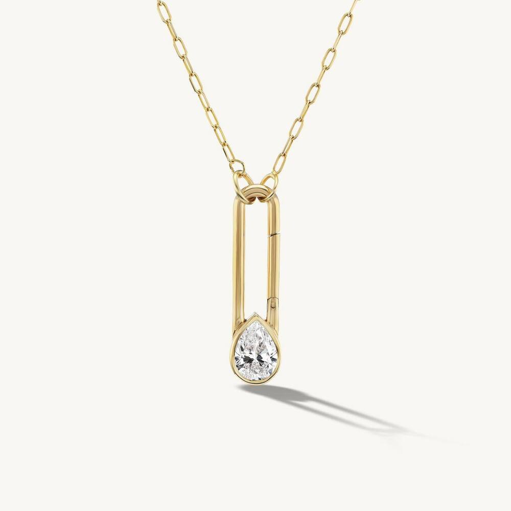 18K Solid Gold Lab-Grown Diamond Solitaire Pendant Necklace - Elegant Pear-Shaped Diamond Jewelry