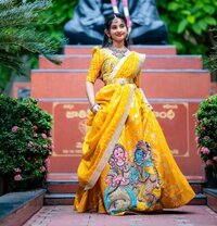 NEW DESIGNER NAVRATRI STYLE LAHENGA SET