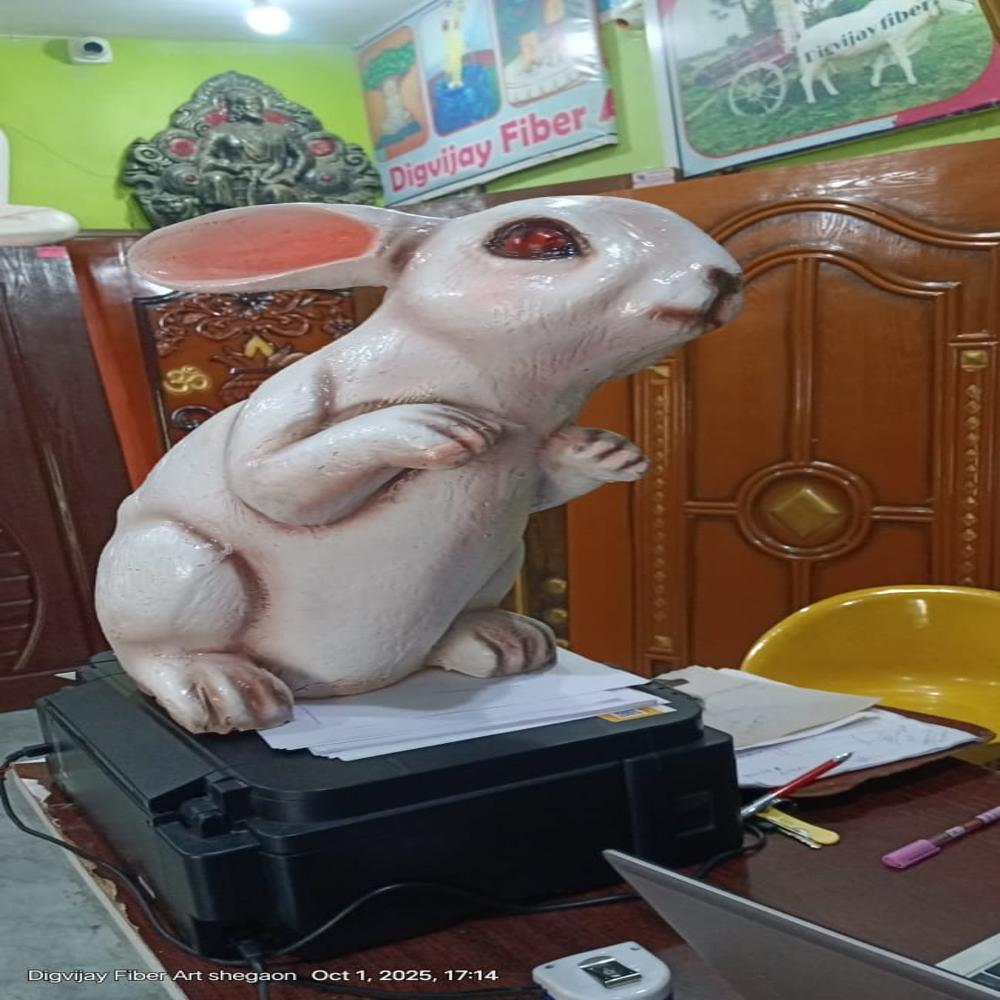Fiber Rabbit Statue - Color: White
