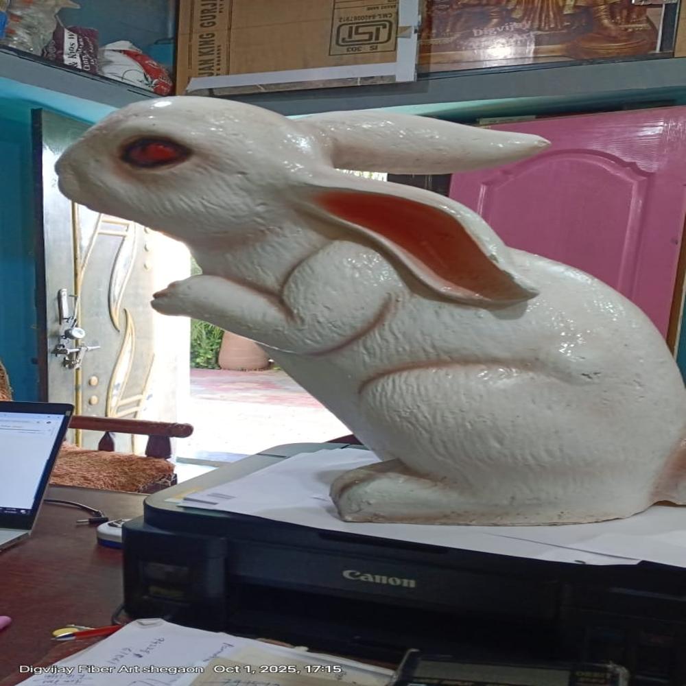 Fiber Rabbit Statue - Color: White