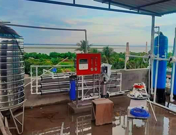 Reverse Osmosis - Automatic Grade: Semi Automatic