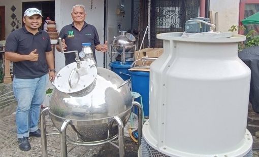 Agarwood Distillation Service