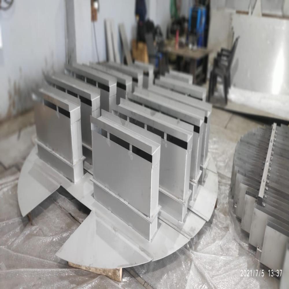 Chimney Tray Type Liquid Collector - Automatic Grade: Manual