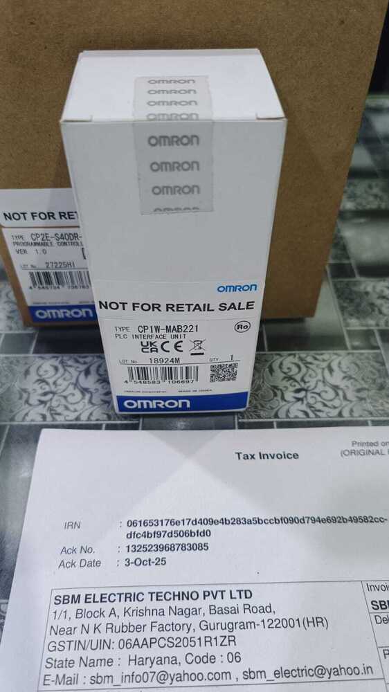 OMRON PROGRAMMABLE CONTROLLER, CP1W-MAB221