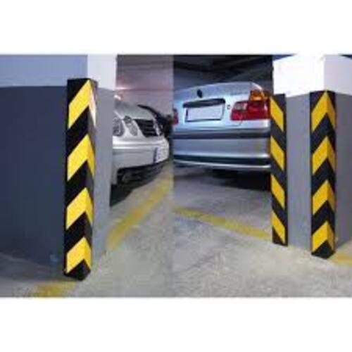 Pillar Guard - Rubber, 800mm | Black And Yellow, Manual Parking Safety Feature