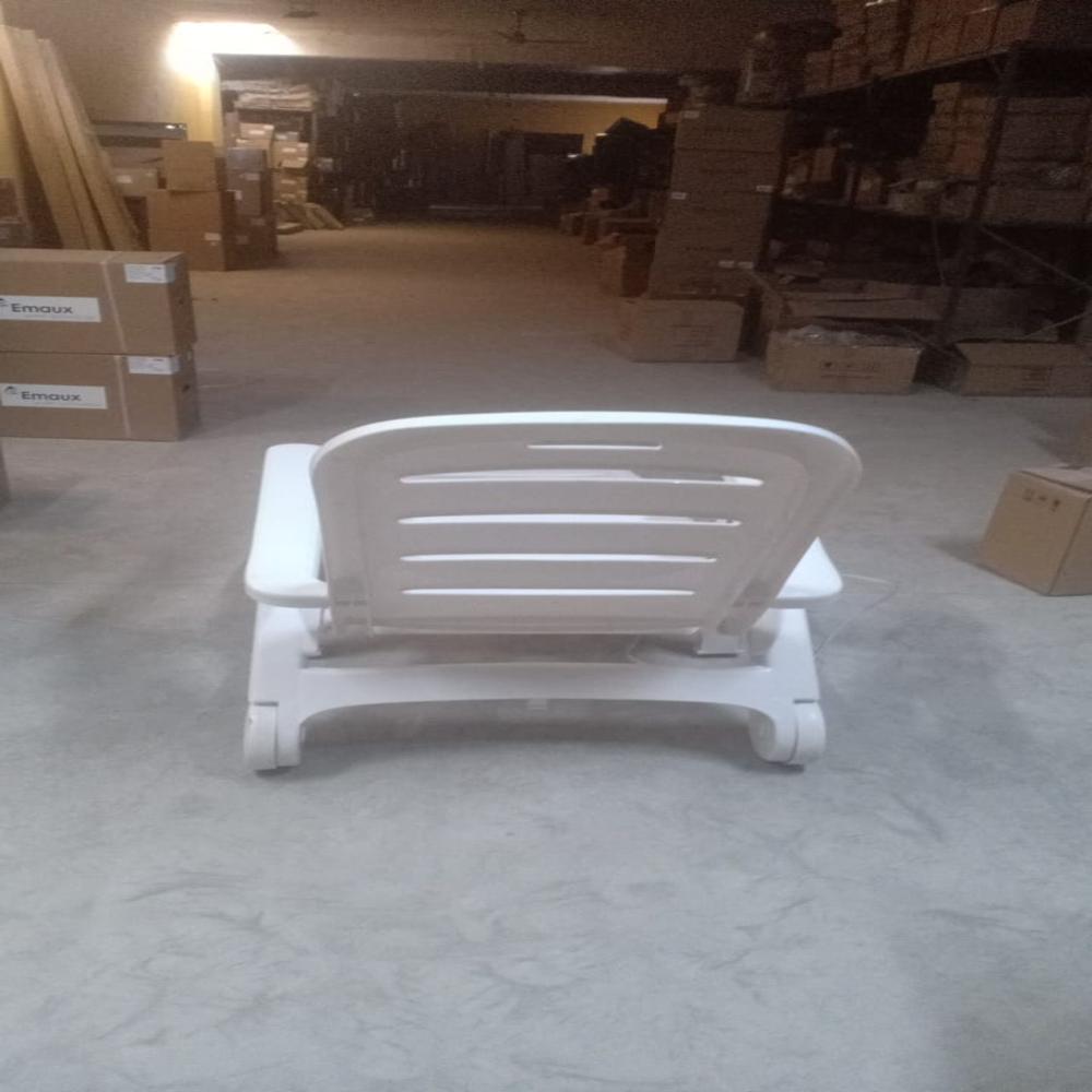 swimming pool Plastic Sun Lounger