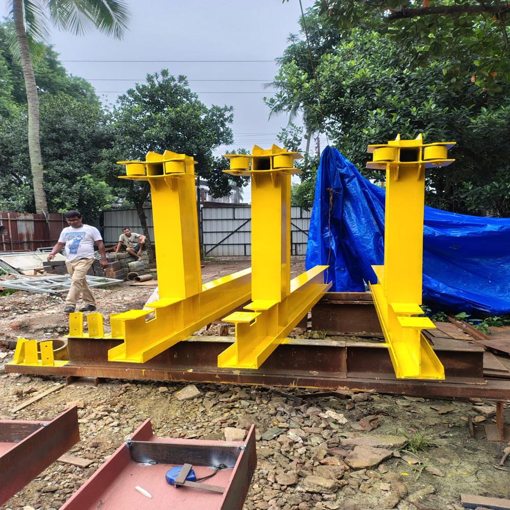 Free Standing Jib Crane - 2 Ton Capacity, New Condition - High-pressure Rated, Industrial Applications, High-quality Build, Warranty Included