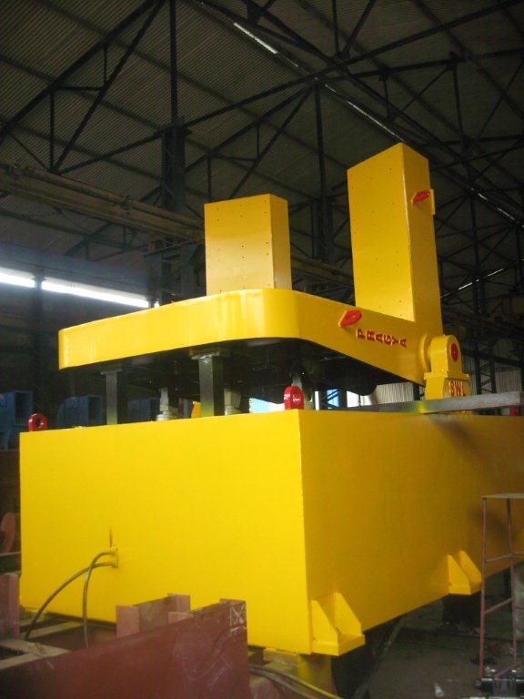Industrial Hydraulic Coil Tilter