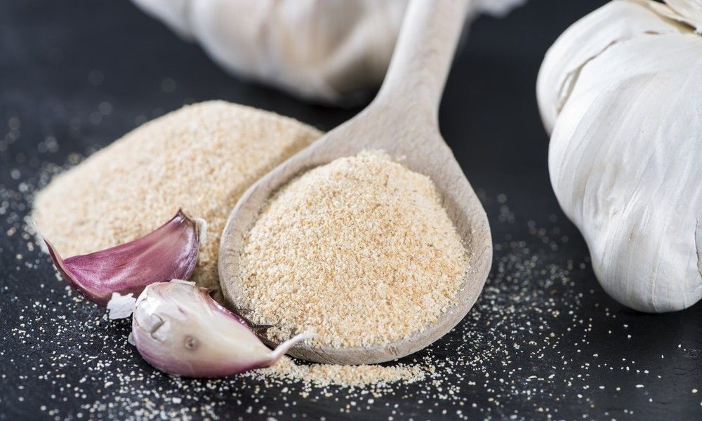 Dry Garlic Powder - Color: Natural