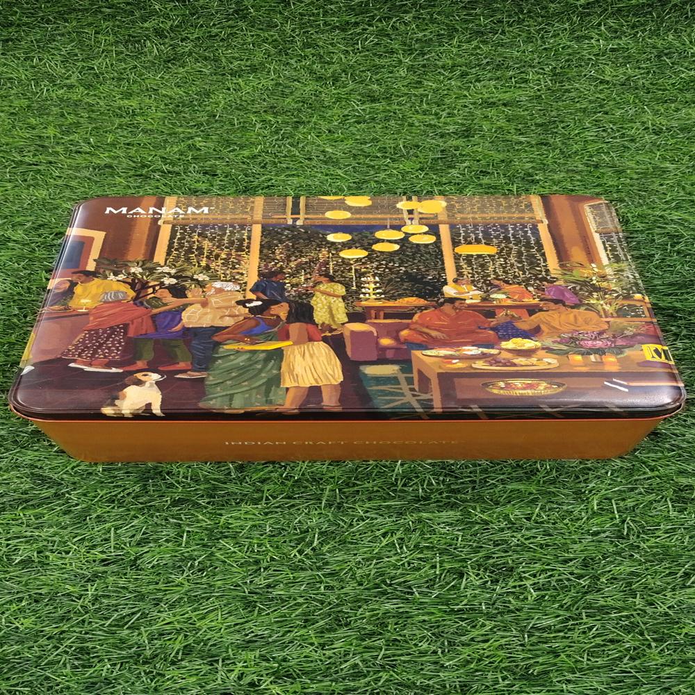 Chocolate Pack Tin Container - Color: Multicolor