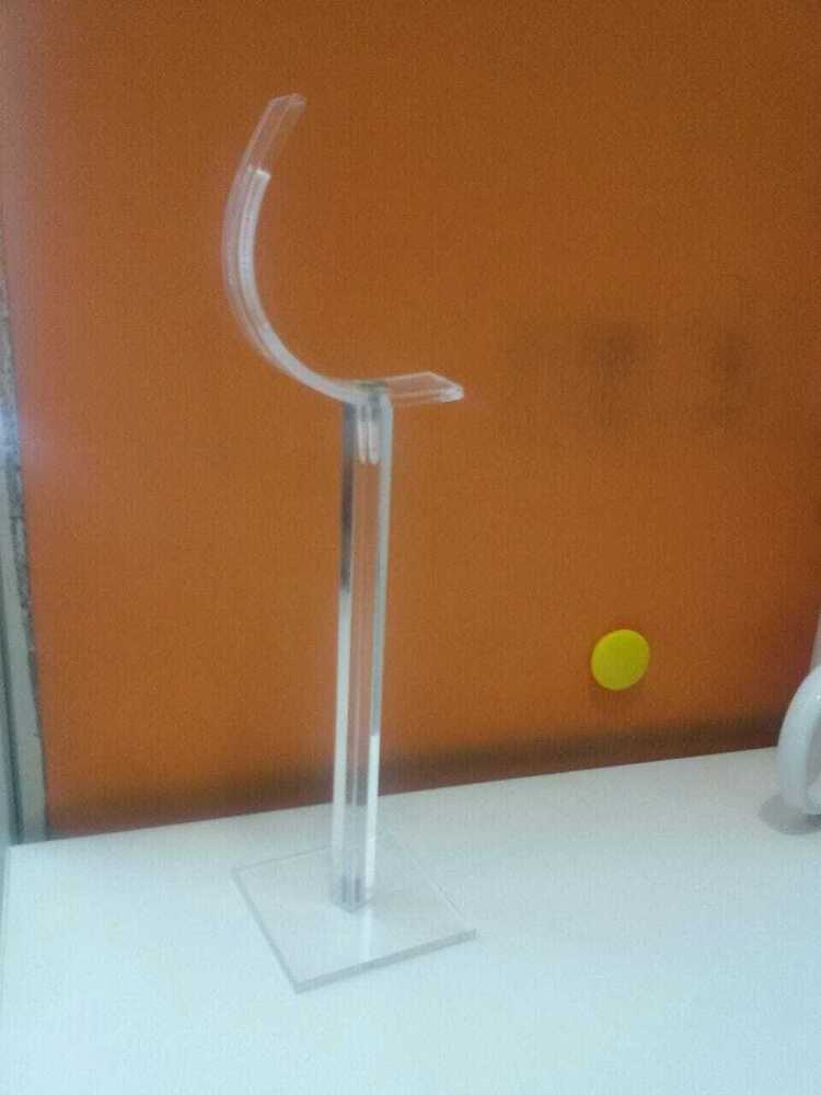 Free Standing Unit Acrylic Shoe Display Stand - Design: Plain