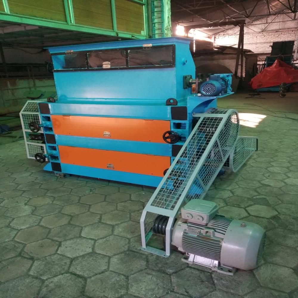 Soya Seed Cracker - Mild Steel, Semi-automatic Plc Control System | Efficient Seed Processing Solution