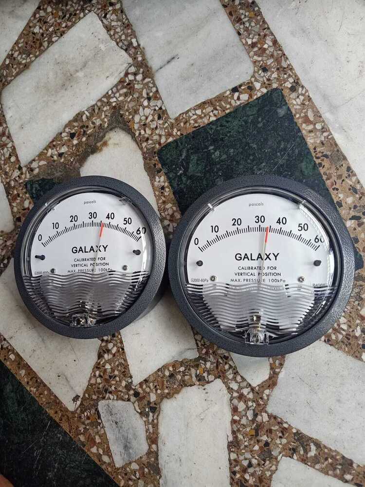 GALAXY Differential Pressure Gauges In Chawri Bazar