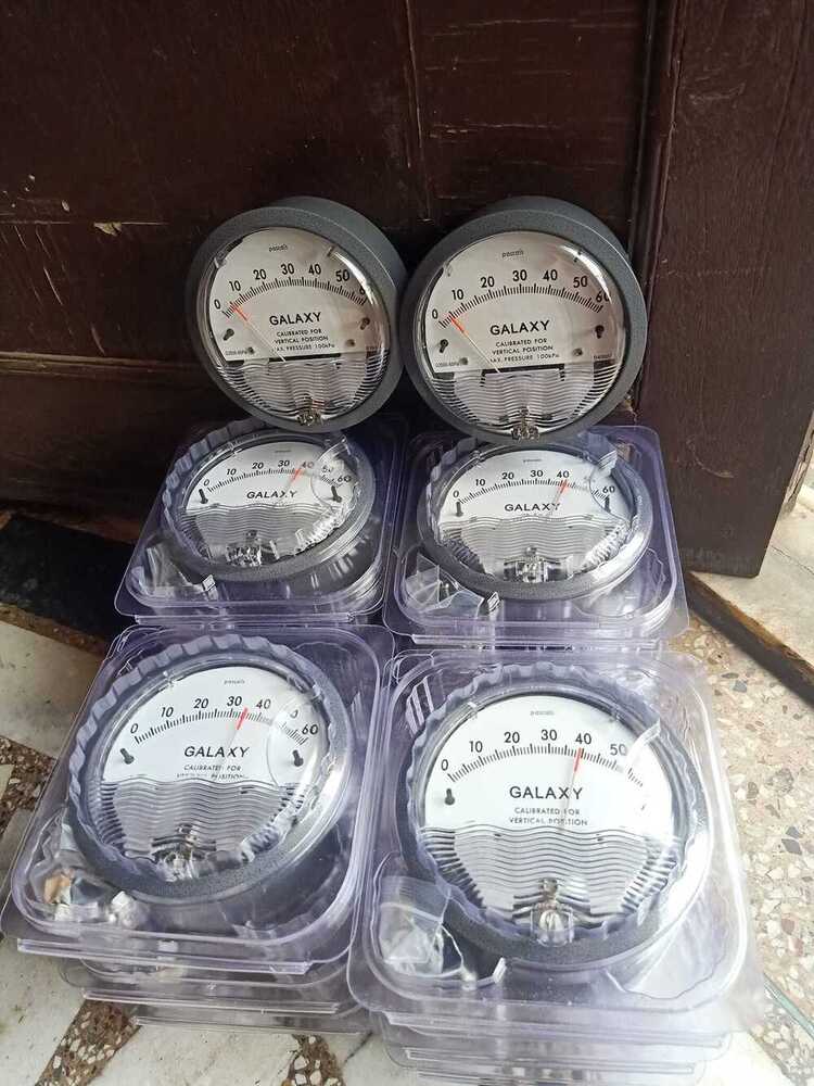 GALAXY Differential Pressure Gauges In Chawri Bazar