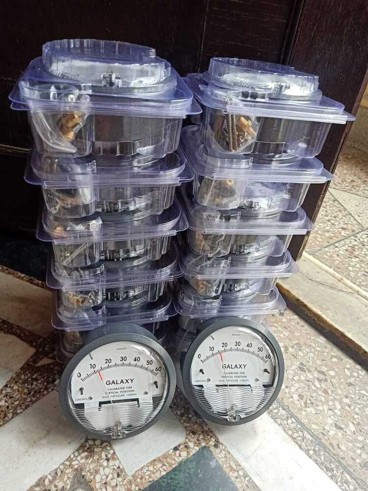 GALAXY Differential Pressure Gauges In Chawri Bazar