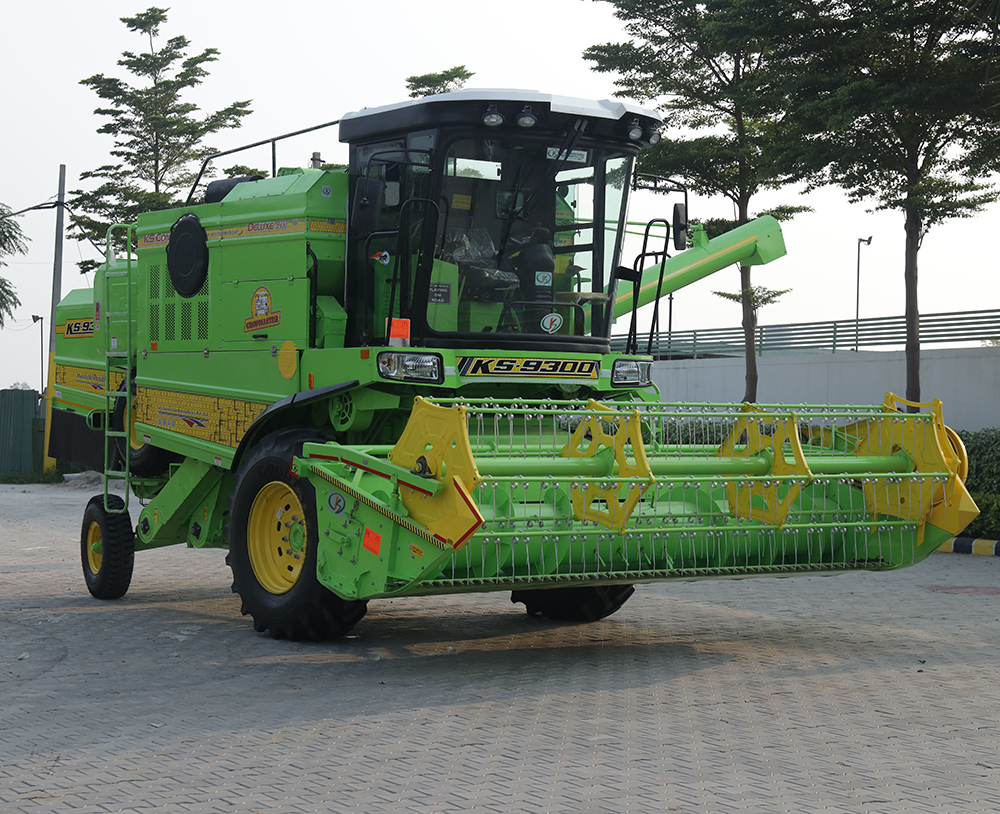 9300 Ac Cabin - Color: Multicolor Paint Coated