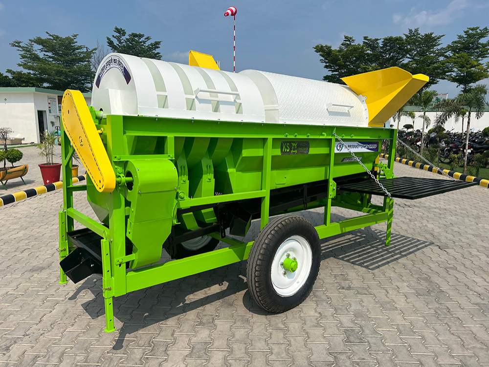 Paddy Thresher - Color: Multicolor Paint Coated
