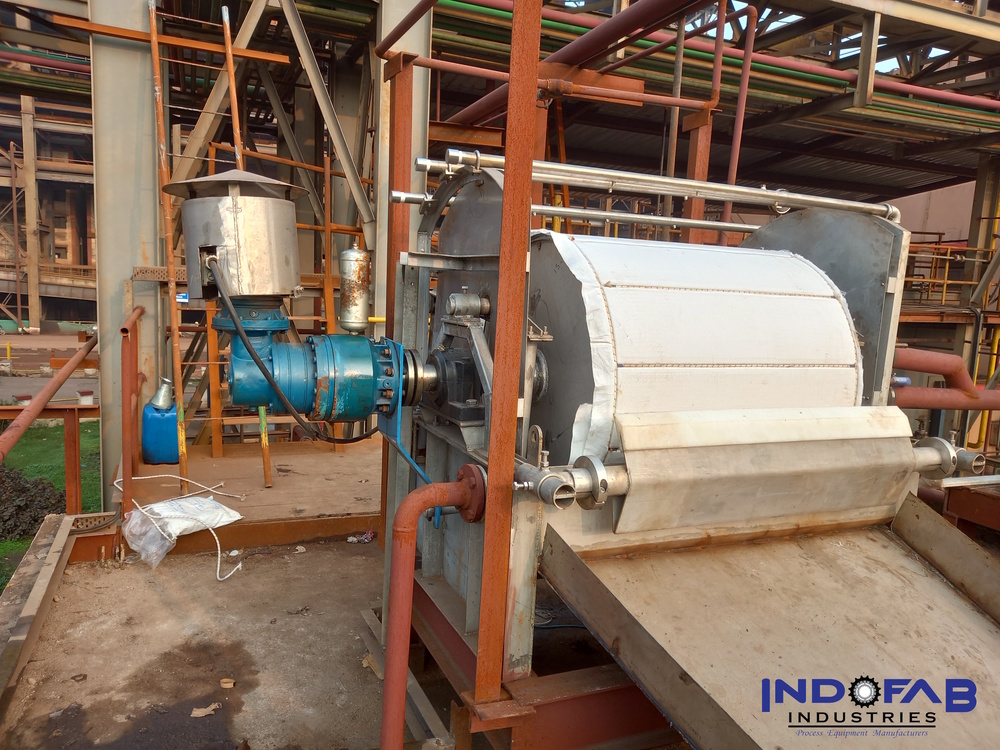 Rotary Vacuum Drum Filter - Color: Silver