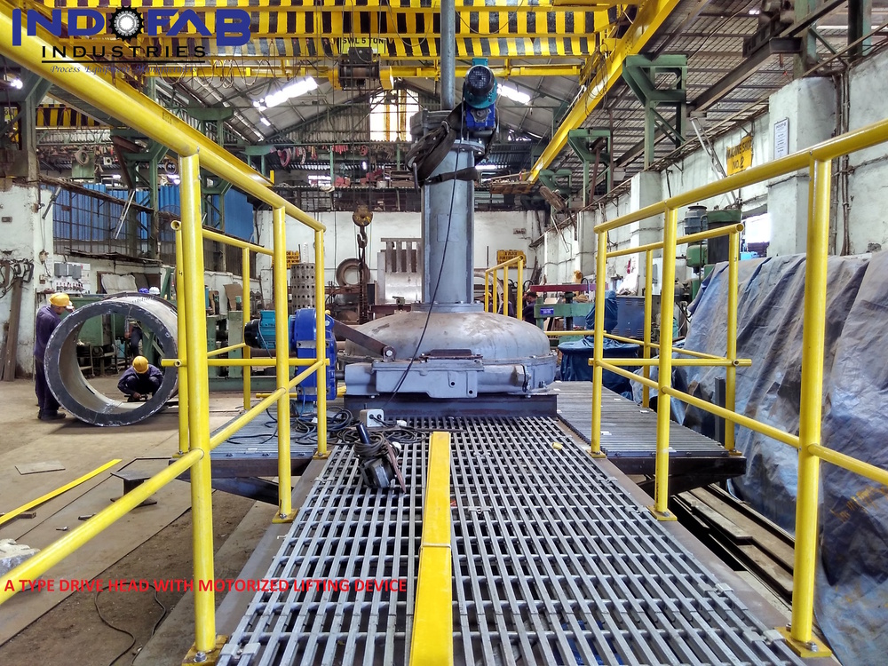 A-450 Drive Head With Lifting Device - Size: Standard