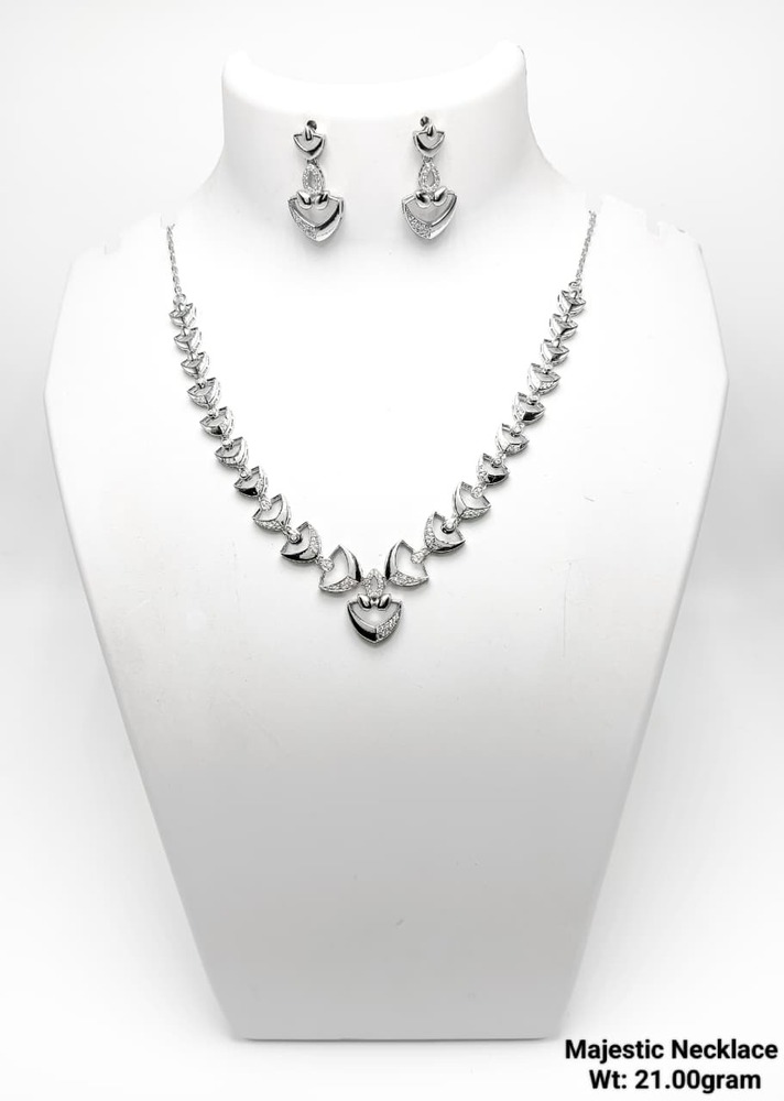 92.5% New Design Silver Majestic Nacklace