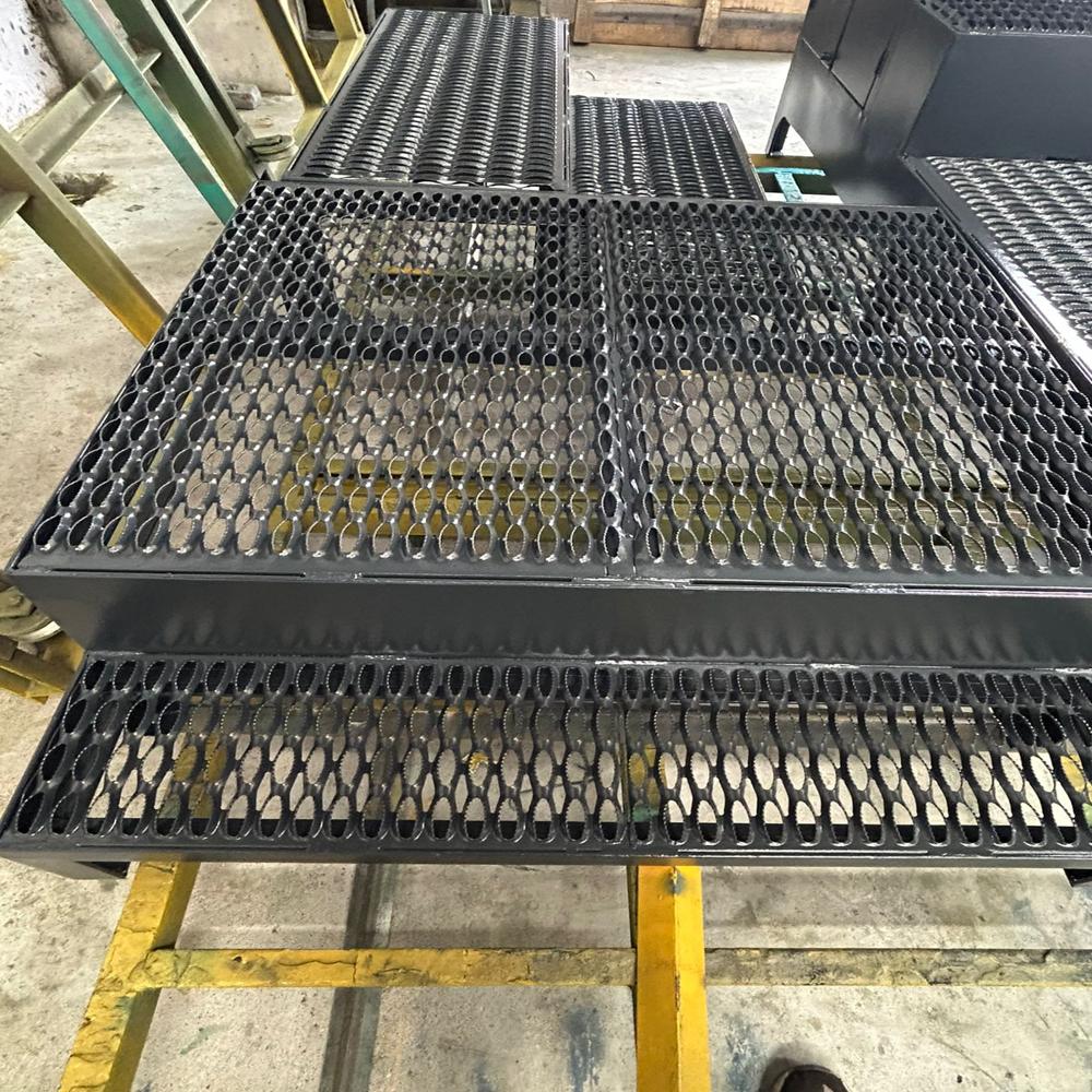 Platform for walkway