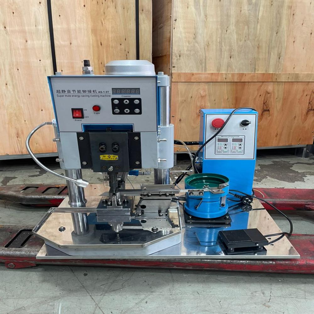 vire terminal riveting machine
